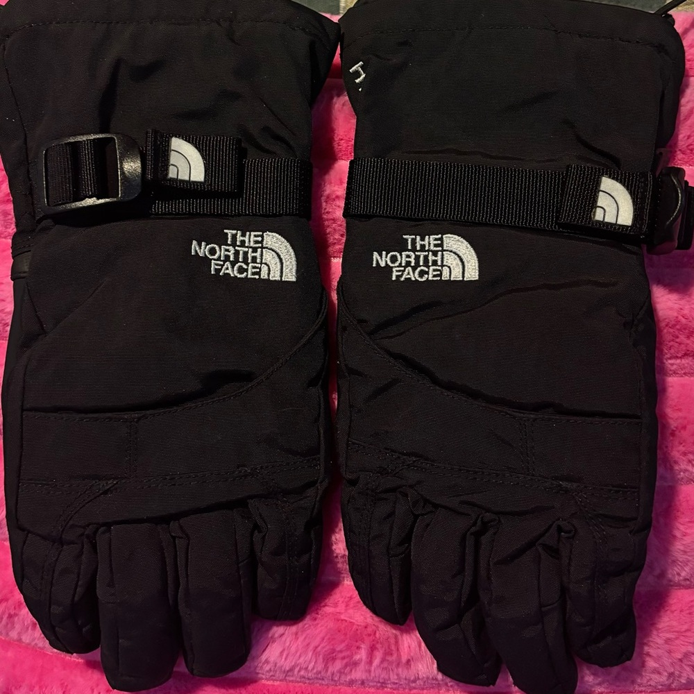 Black youth/jr med size gloves